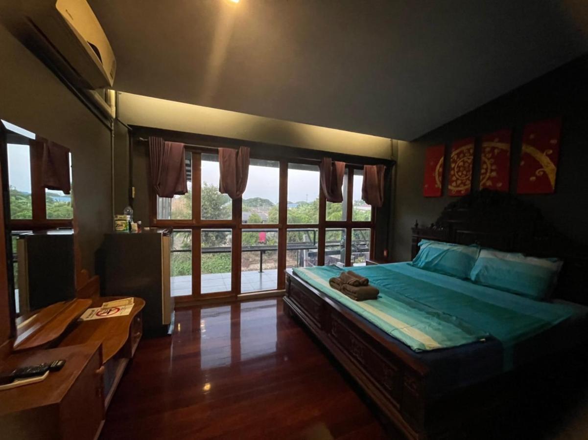 Baan Mae Khian Cafe & Boutique Hotel Phranakhonszi Ajutthaja Kültér fotó